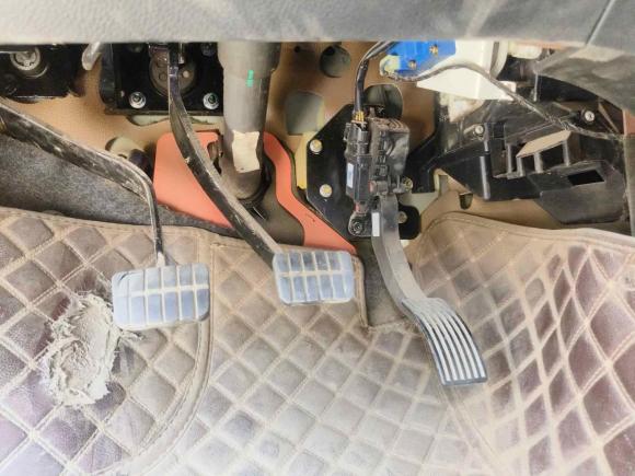 [济南·鲁A] 二手东风锐骐2019款 2.4L汽油国VI两驱标准型标箱2TZD