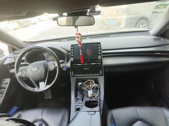 [广州·粤A] 二手丰田亚洲龙2019款 双擎 2.5L 豪华版 国V