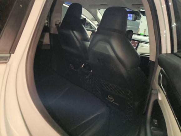 [深圳·粤B] 二手威马汽车威马EX52018款 EX5 400 Lite探索版