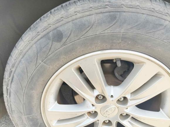 [武汉·鄂A] 二手起亚智跑2015款 2.0L 手动两驱版GL