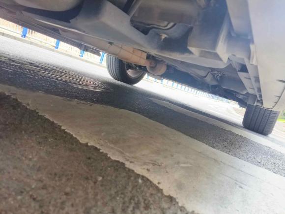 [广州·粤A] 二手路虎发现神行2016款 2.0T HSE