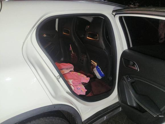 [嘉兴·浙F] 二手奔驰奔驰GLA2017款 GLA 220 4MATIC 时尚型