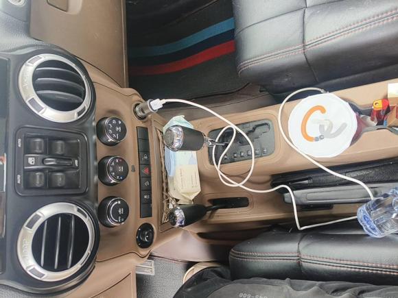 [武汉·鄂A] 二手Jeep牧马人2011款 3.8L Sahara 四门版