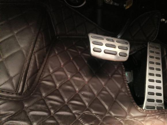 [杭州·浙A] 二手起亚狮铂拓界2023款 2.0T 两驱尊贵版