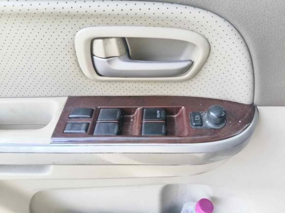 [成都·川A] 二手铃木超级维特拉2011款 2.4 AT JLX-EL 5门版