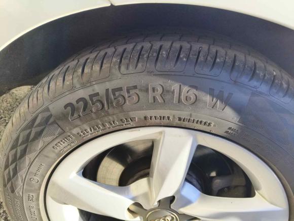 [无锡·苏B] 二手奥迪奥迪A4L2016款 30 TFSI 典藏版 自动舒适型