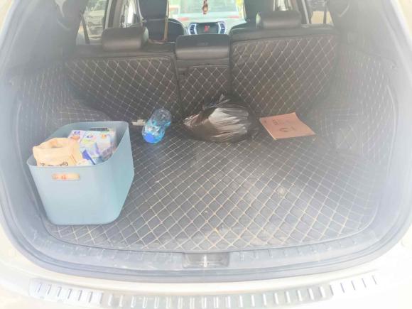 [青岛·鲁U] 二手现代胜达2013款 2.0T 自动四驱尊贵型