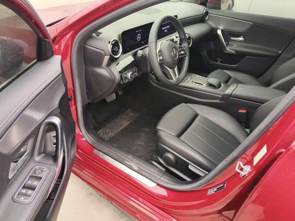 [济南·鲁A] 二手奔驰奔驰A级2020款 改款二 A 180 L 运动轿车