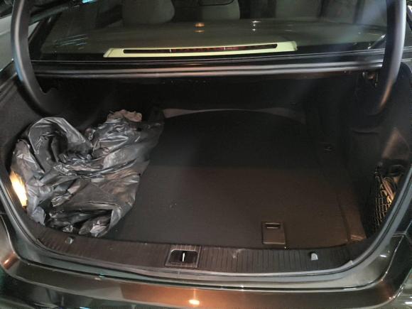 [深圳·粤B] 二手奔驰奔驰E级2015款 E 200 L