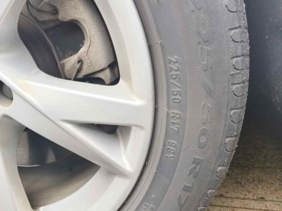 [苏州·苏E] 二手奥迪奥迪A4L2018款 30周年年型 40 TFSI 进取型