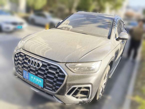 [上海·赣A] 二手奥迪奥迪Q5L2021款 45 TFSI 豪华动感型