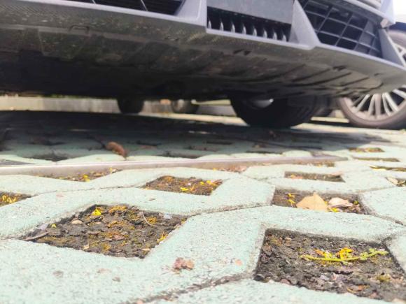 [杭州·浙B] 二手长安长安UNI-V2022款 1.5T 尊贵型