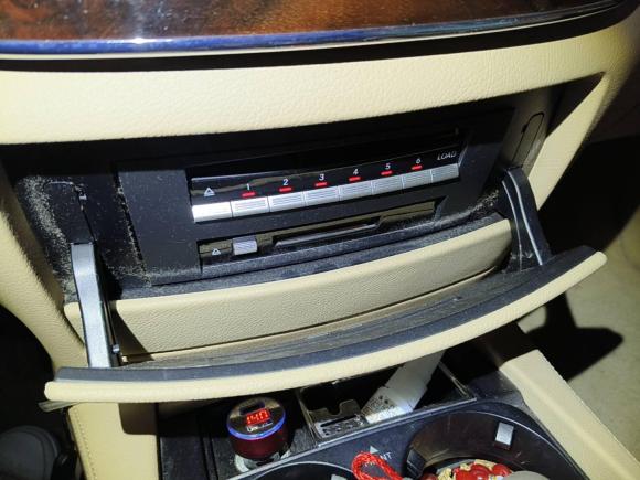 [苏州·粤D] 二手奔驰奔驰S级2008款 S 300 L 豪华型