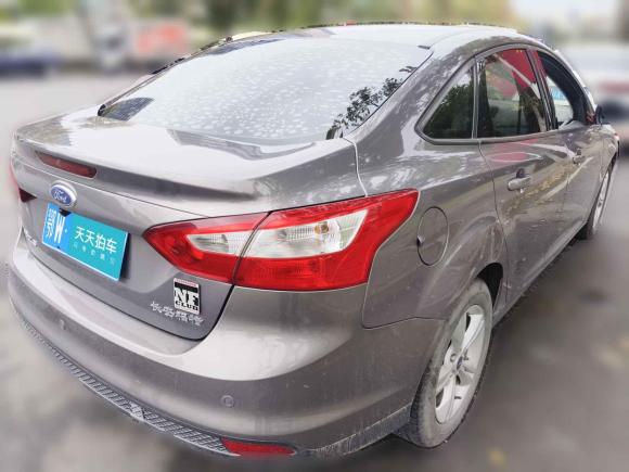 [武汉·鄂W] 二手福特福克斯2012款 三厢 1.6L 手动风尚型