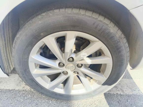 [上海·沪C] 二手别克威朗2018款 三厢 15S 自动领先型