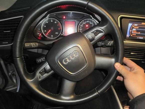 [杭州·浙A] 二手奥迪奥迪Q52011款 2.0TFSI 技术型