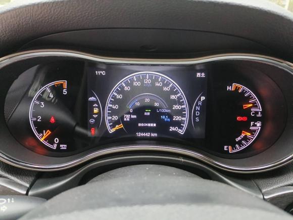 [成都·川A] 二手Jeep大切诺基2014款 3.0TD 柴油 舒享导航版