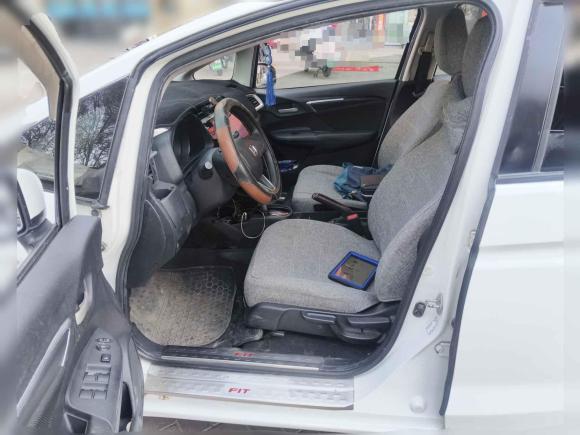 [济南·鲁A] 二手本田飞度2014款 1.5L LX CVT舒适型