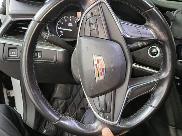 [成都·川A] 二手凯迪拉克凯迪拉克XT52018款 25T 豪华型