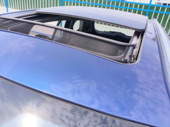 [上海·沪B] 二手宝马宝马2系多功能旅行车2019款 220i 尊享型运动套装