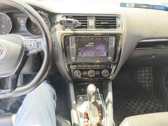 [上海·鄂A] 二手大众速腾2018款 280TSI DSG豪华型