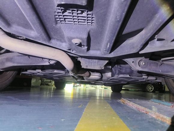 [深圳·粤B] 二手奔驰奔驰C级2013款 C 260 优雅型 Grand Edition