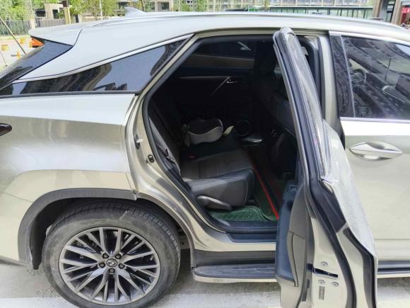 [济南·鲁A] 二手雷克萨斯雷克萨斯RX2021款 300 四驱F SPORT