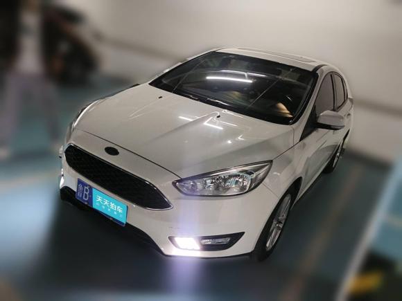 福特?？怂?018款 兩廂經(jīng)典 1.6L 自動風(fēng)尚型智行版「青島二手車」「天天拍車」