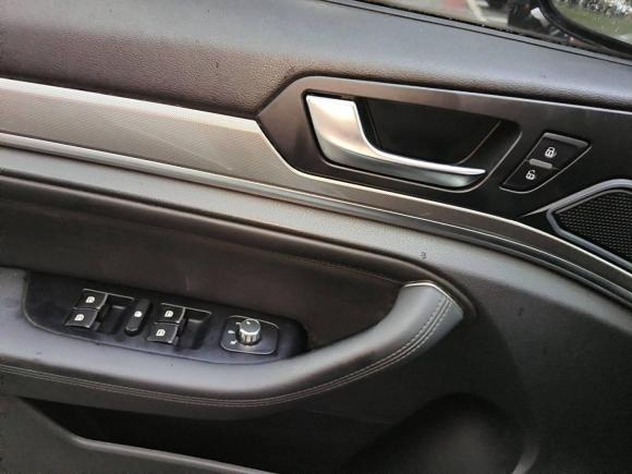 [深圳·赣C] 二手哈弗哈弗H62018款 蓝标 运动版 1.5T 自动两驱精英型