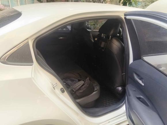 [深圳·贵H] 二手丰田雷凌2021款 双擎 1.8H E-CVT豪华版