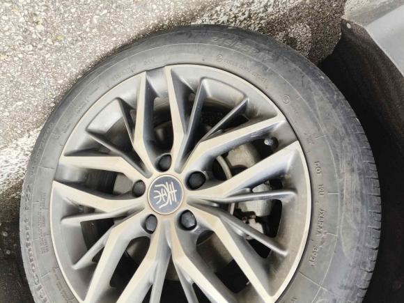 [西安·陕A] 二手比亚迪秦PLUS2021款 DM-i 120KM 尊贵型