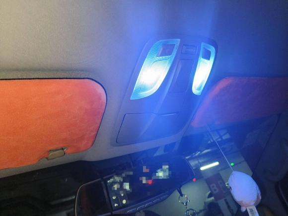 [上海·皖K] 二手江淮瑞风瑞风M42016款 2.0L 手动豪华型