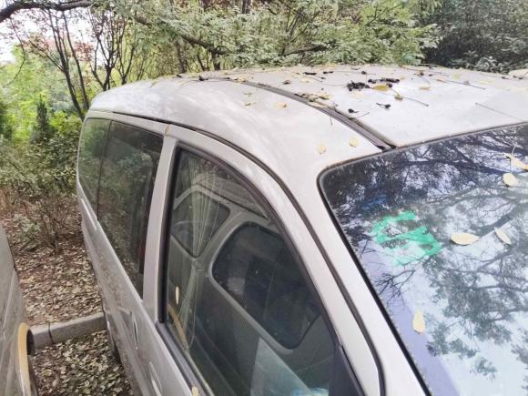 [青岛·鲁B] 二手江汽集团瑞风2015款 2.0L穿梭 汽油长轴标准版HFC4GA3-3D