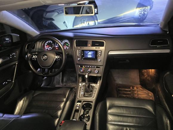 [杭州·浙A] 二手大众高尔夫2016款 230TSI 自动豪华型