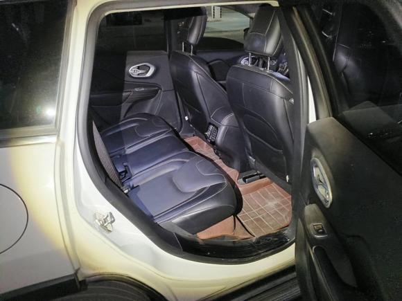 [南通·苏F] 二手Jeep自由光2016款 2.4L 优越版