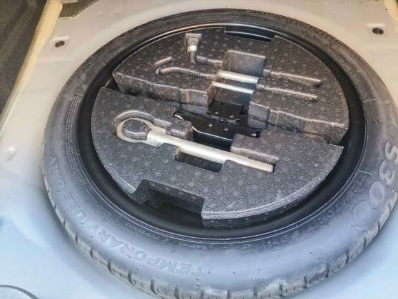 [合肥·皖A] 二手红旗红旗H52018款 30TD 智联享动版