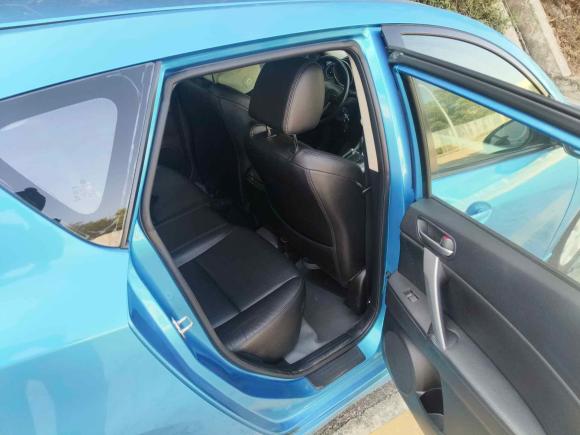 [深圳·湘A] 二手马自达马自达32010款 两厢 2.0自动豪华型