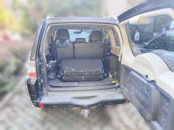 [上海·沪C] 二手三菱帕杰罗2010款 3.0L 自动精英版