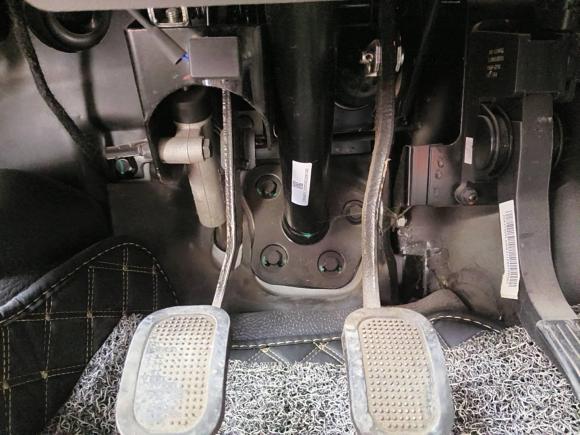 [义乌·浙G] 二手江汽集团星锐2022款 2.0T节油王PLUS快运版中轴7座HFC4DB3-2E4