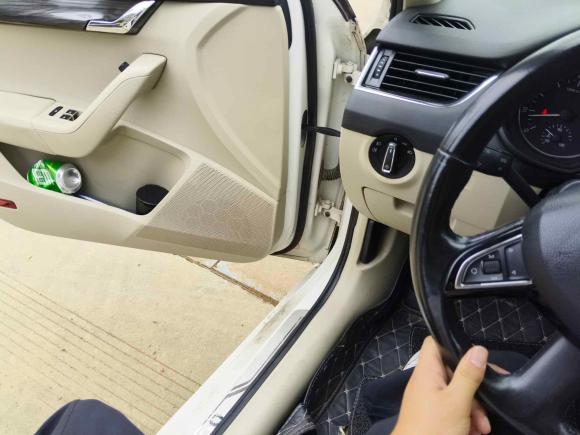 [台州·浙J] 二手斯柯达明锐2015款 1.6L 手动逸俊版