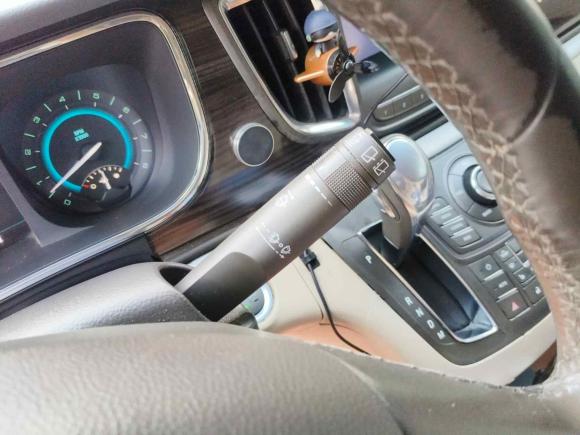 [武汉·鄂A] 二手别克别克GL82011款 3.0L GT豪华商务豪雅版