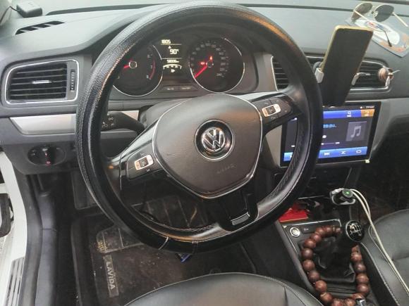 [青岛·鲁B] 二手大众朗逸2017款 1.6L 手动舒适版