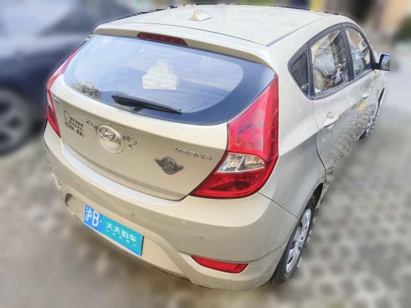 [上海·沪B] 二手现代瑞纳2011款 两厢 1.4L 自动舒适型GS