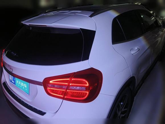 [深圳·粤L] 二手奔驰奔驰GLA2016款 GLA 200 时尚型