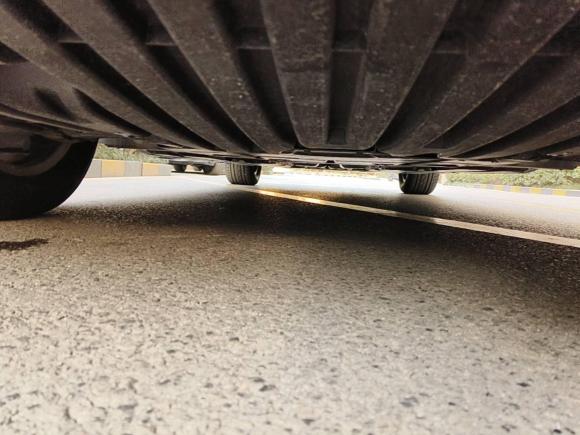 [上海·沪B] 二手奔驰奔驰R级2017款 R 320 4MATIC 商务型臻藏版