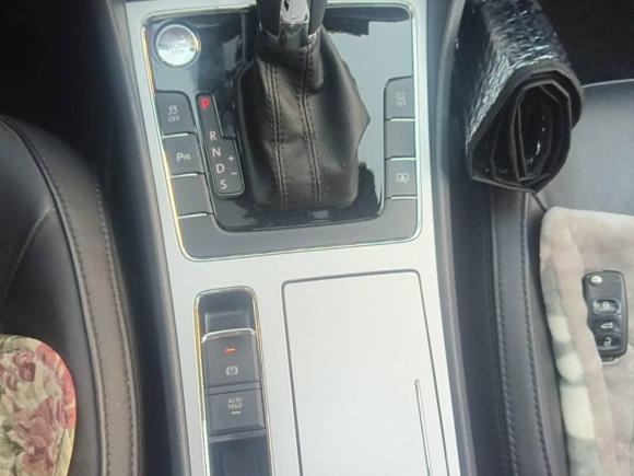 [上海·沪A] 二手大众帕萨特2014款 1.8TSI DSG御尊版
