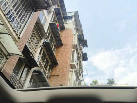 [成都·川A] 二手奔驰奔驰C级2019款 改款 C 260 L 运动版