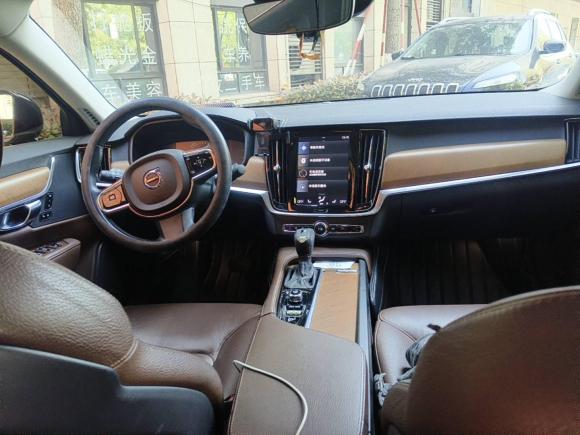 [上海·苏F] 二手沃尔沃沃尔沃S902019款 T5 智逸版