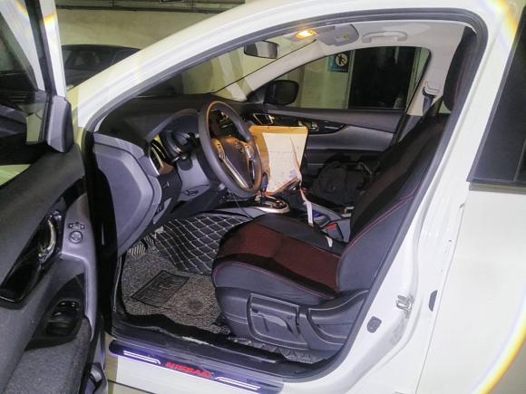 [苏州·苏E] 二手日产逍客2016款 2.0L CVT精英版