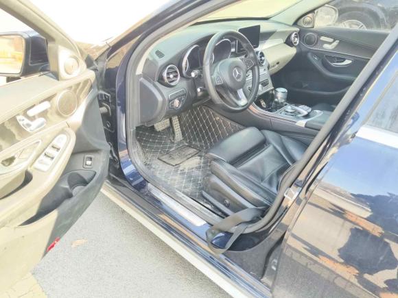 [济南·苏B] 二手奔驰奔驰C级2017款 改款 C 200 L 运动版